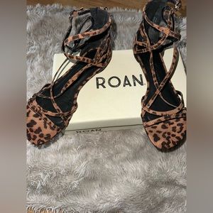 Roan Sandals